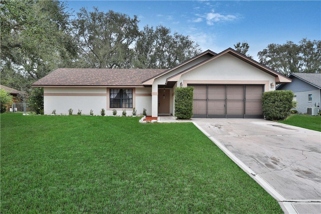 1425 Covington Ct., Lake Wales, FL 33853