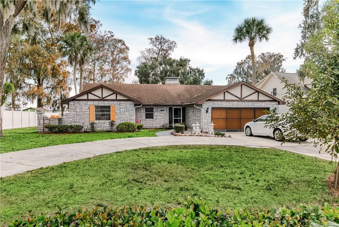 4825 Cypress Dr., Lake Wales, FL 33898