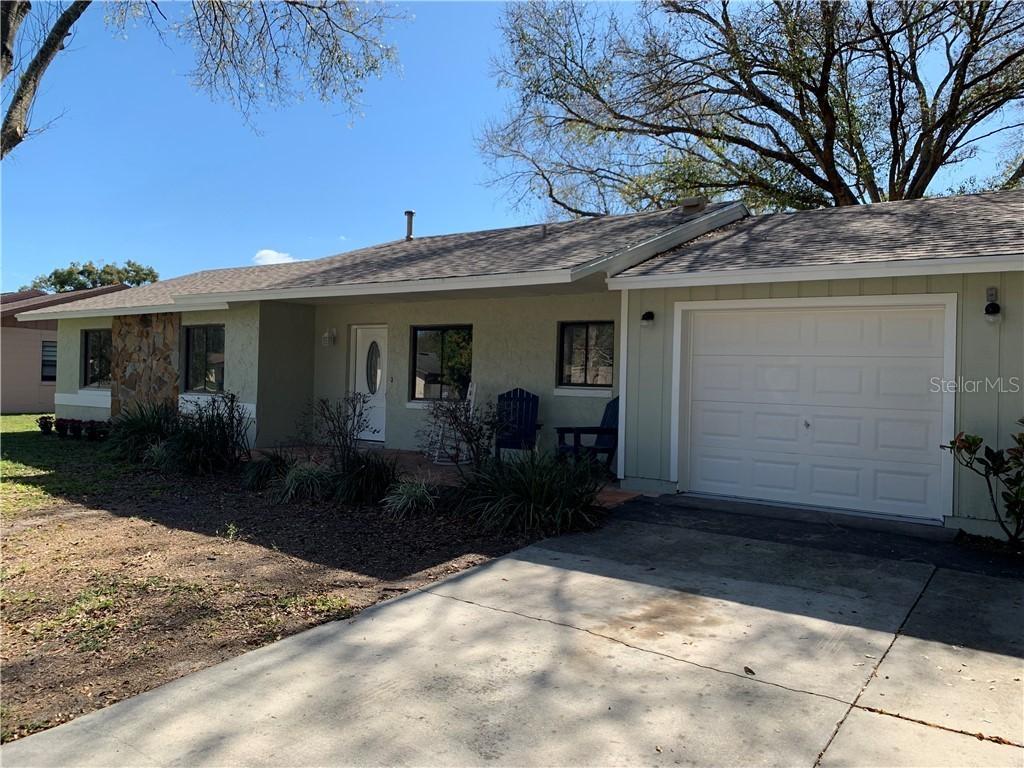 1902 Queens Ter., Winter Haven, FL 33880