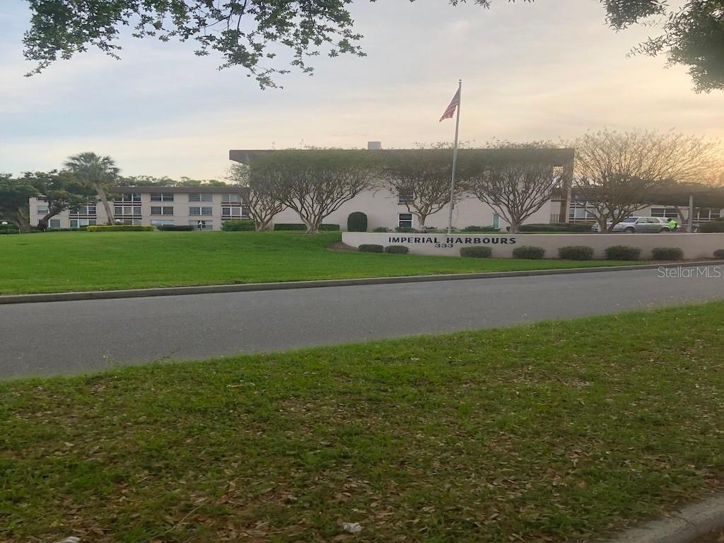 333 Lake Howard Dr. #102C, Winter Haven, FL 33880