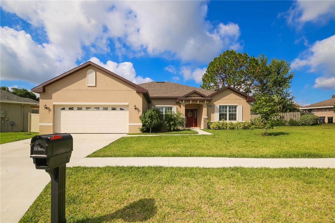 2114 Edgewater Cir., Winter Haven, FL 33880