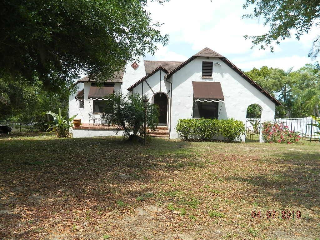 1005 Campbell Ave., Lake Wales, FL 33853
