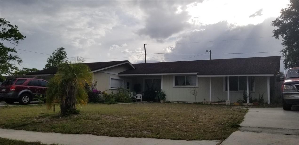 815 Brentwood Dr., Lake Wales, FL 33898