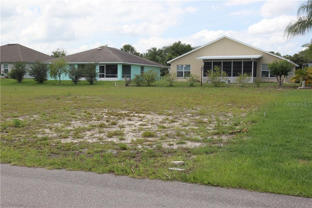 Jacaranda Dr., Lake Wales, FL 33898