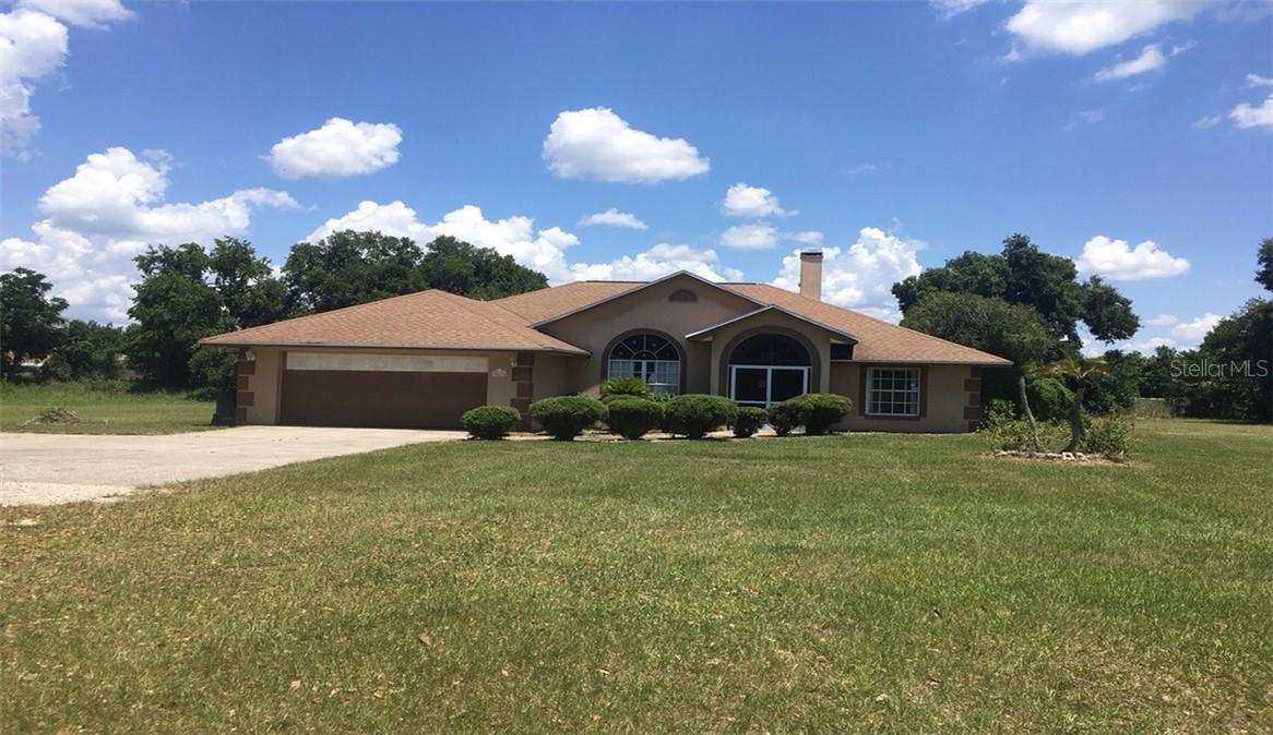 4616 Clubhouse Rd, Lakeland, FL 33812