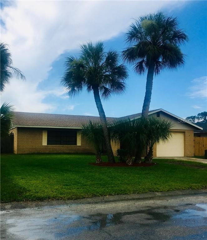 19 Sandalwood Dr., Davenport, FL 33837