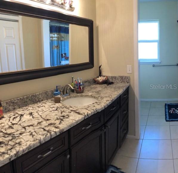 145 Johns Pl., Davenport, FL 33837