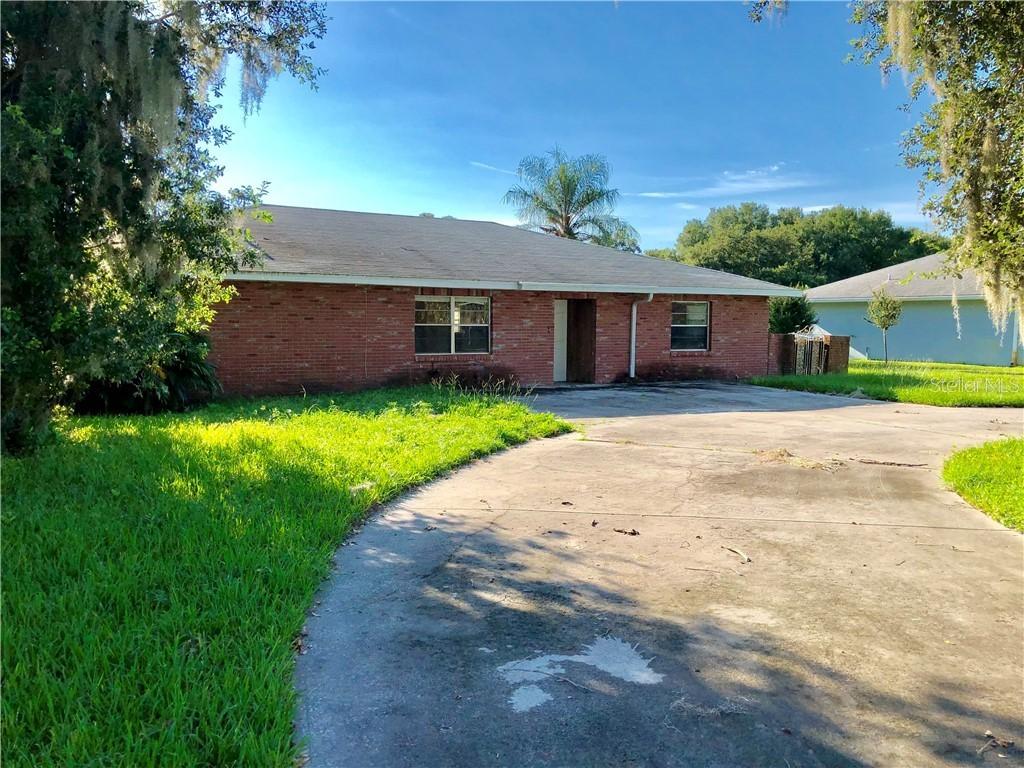 2806 Pine Acres Dr., Lake Wales, FL 33898