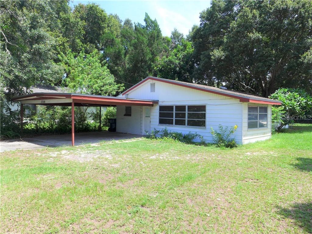 3708 Lake Blue Dr., Winter Haven, FL 33881