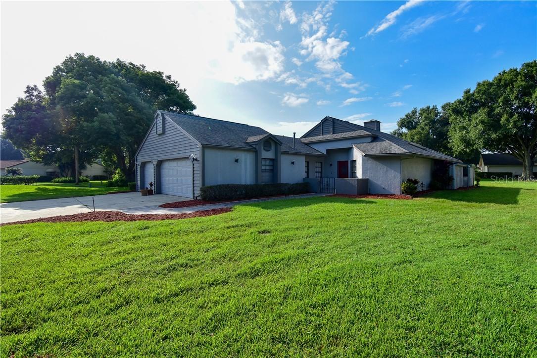 715 Canberra Rd., Winter Haven, FL 33884