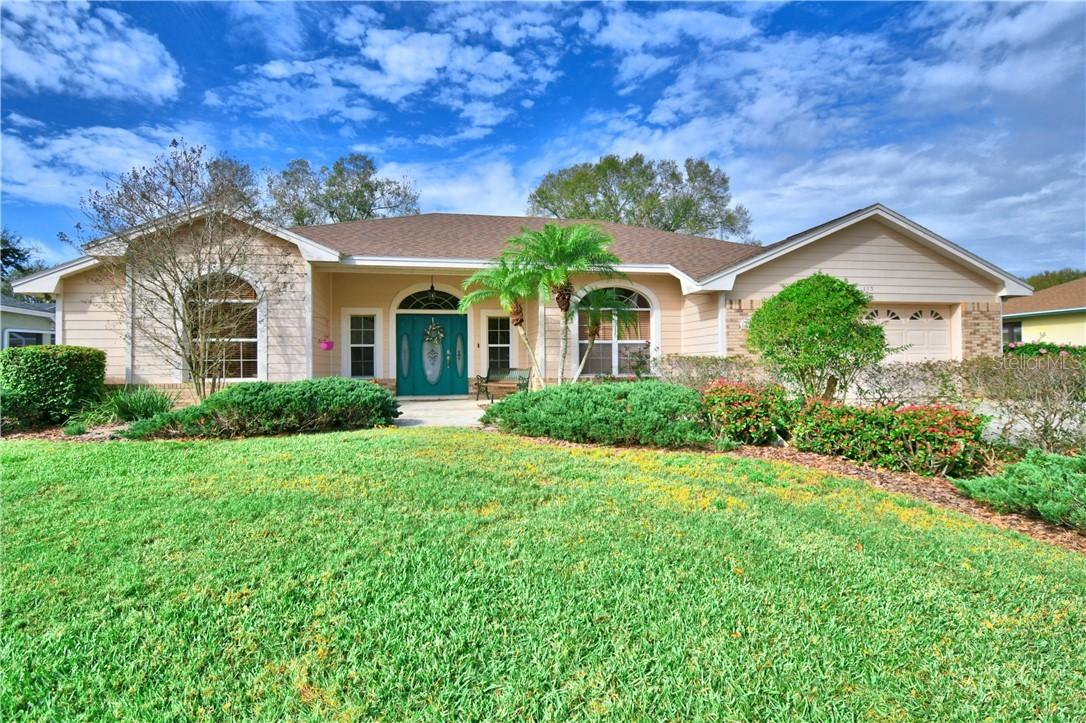 115 Lake Mariam Way, Winter Haven, FL 33884