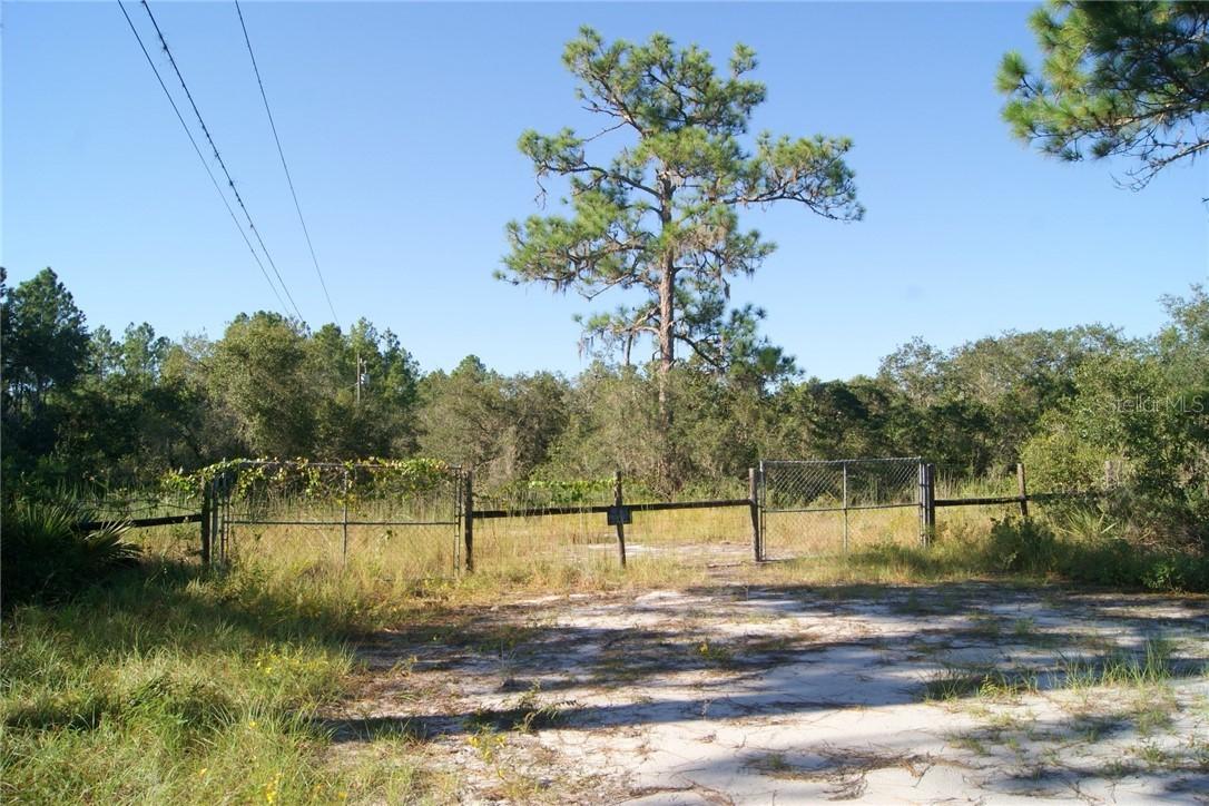 2799 R E Byrd Rd., Frostproof, FL 33843