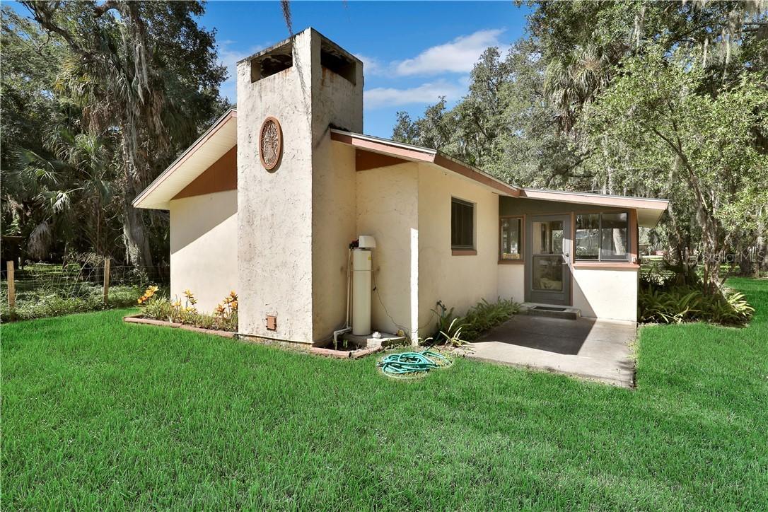 10775 W Beach Pkwy., Lake Wales, FL 33898