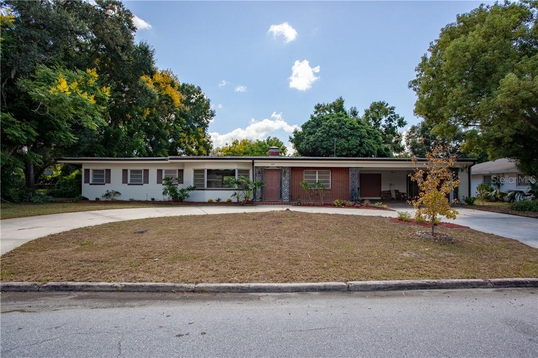 622 Avenue D, Winter Haven, FL 33880