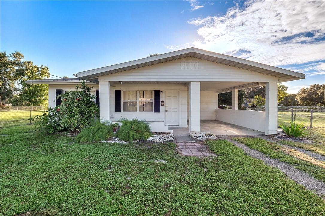 1502 33rd St., Winter Haven, FL 33881