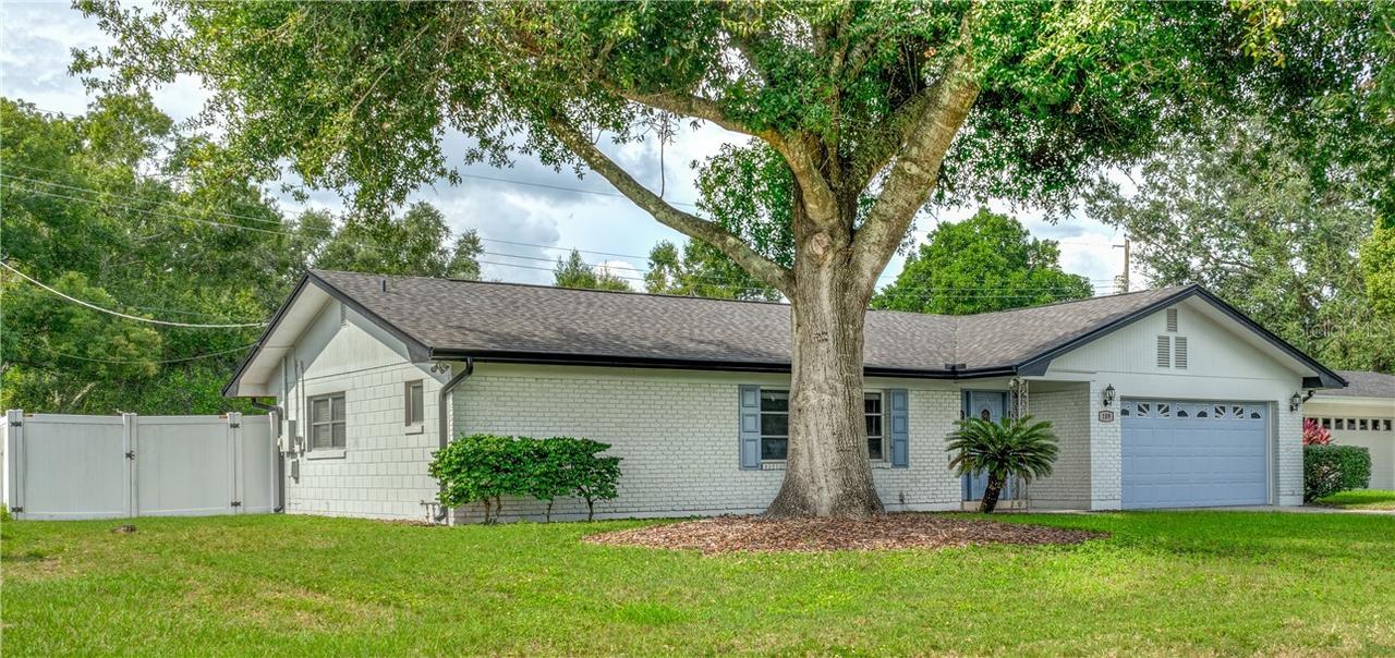 109 Holmes Pl., Winter Haven, FL 33884