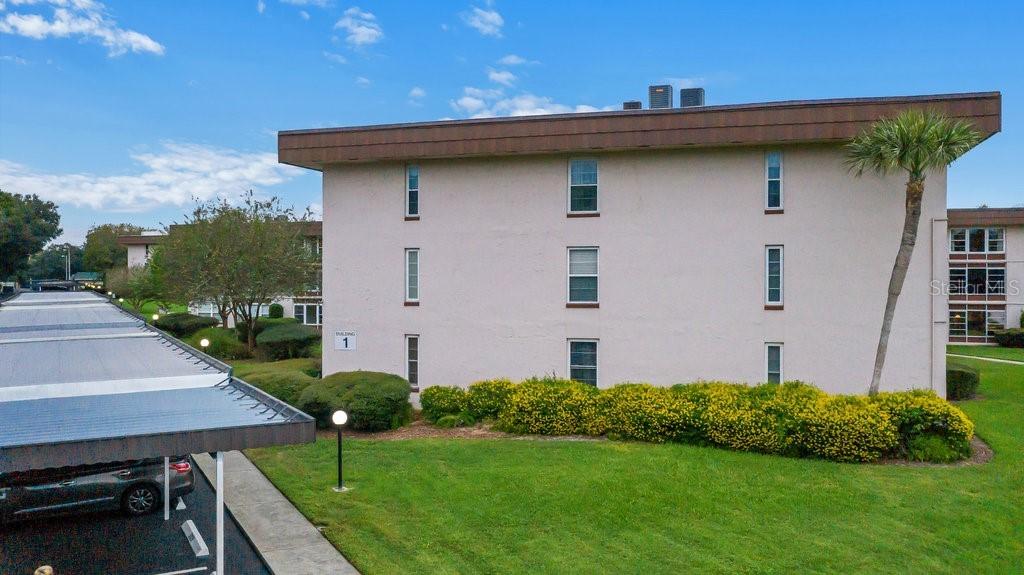 333 Lake Howard Dr. #203B, Winter Haven, FL 33880