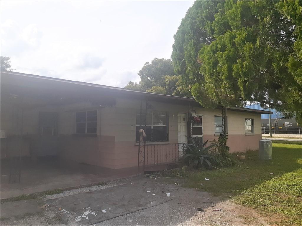 3047 Maine Ave., Lakeland, FL 33801