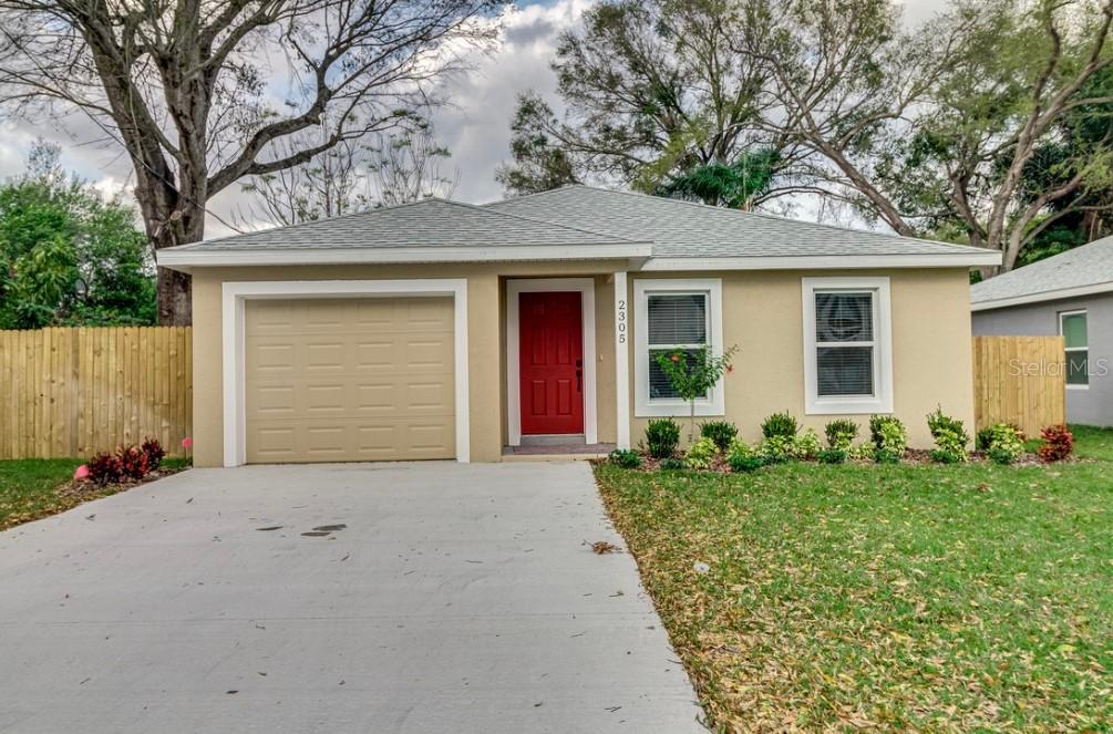 2305 Avenue D, Winter Haven, FL 33880
