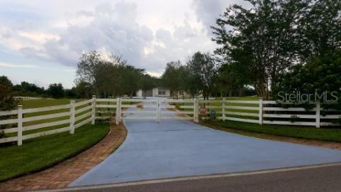 805 Horseshoe Creek Rd., Davenport, FL 33837