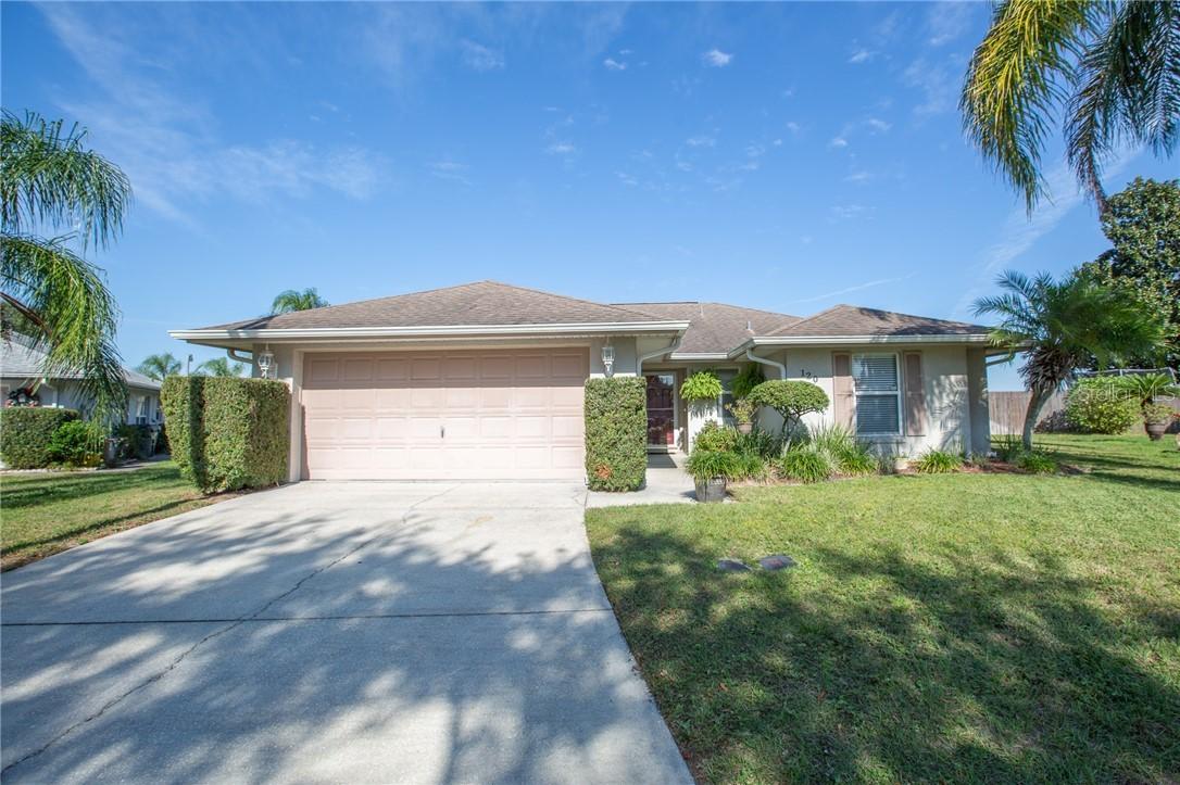 120 Lake Daisy Ter., Winter Haven, FL 33884