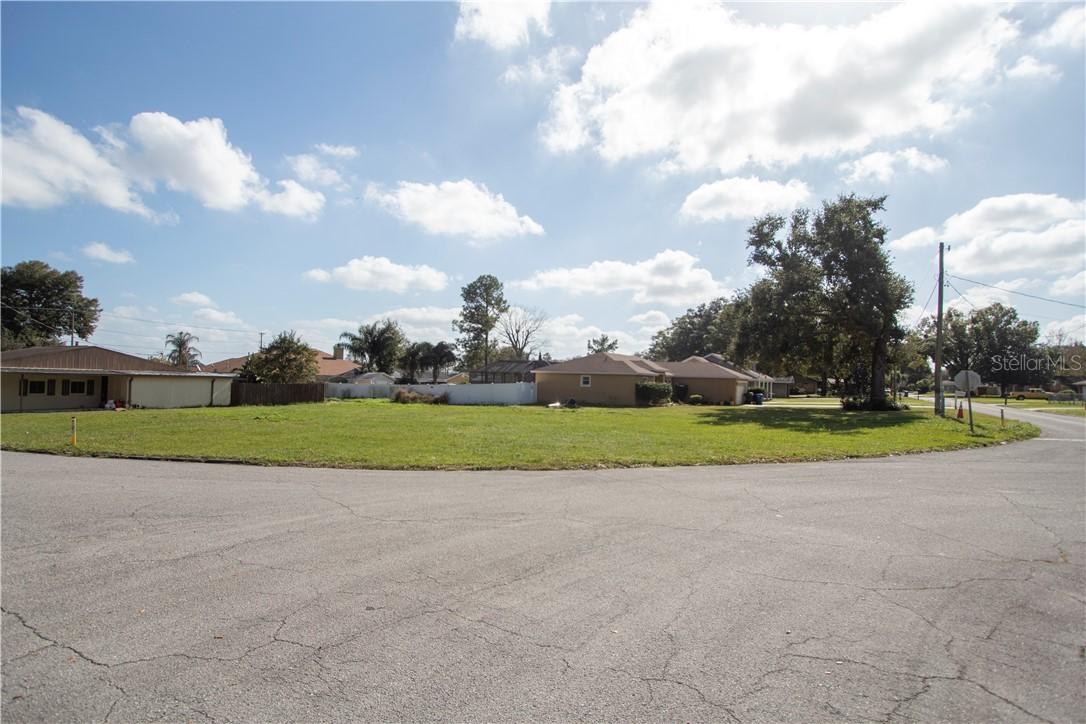 22nd St., Winter Haven, FL 33880