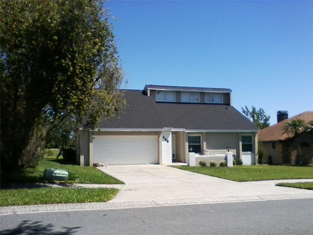 569 Worchester Ct., Lakeland, FL 33809