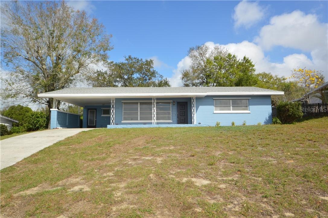 715 Hillside Ave., Lake Wales, FL 33853