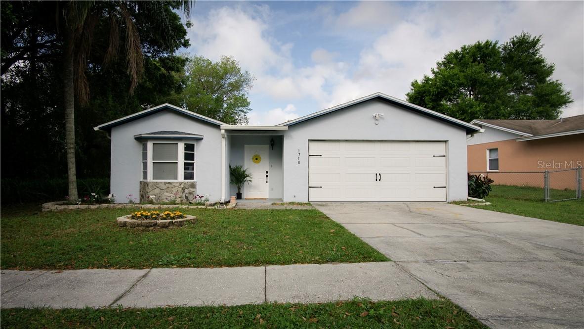 1718 Terry Cir., Winter Haven, FL 33881