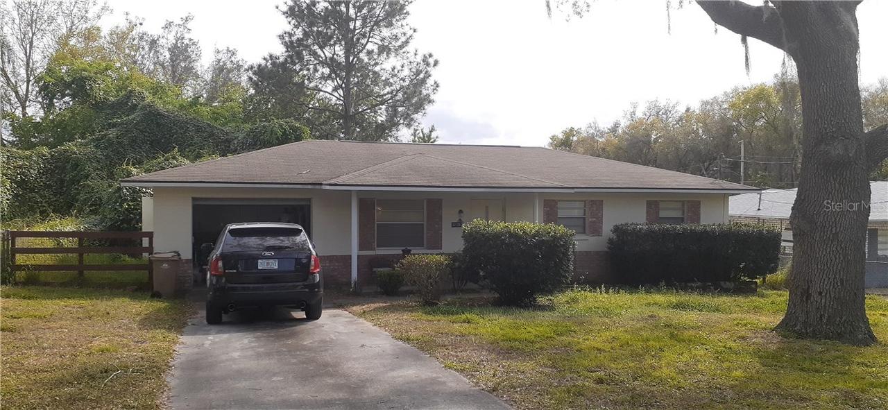 6136 Ashland Ave., Leesburg, FL 34748