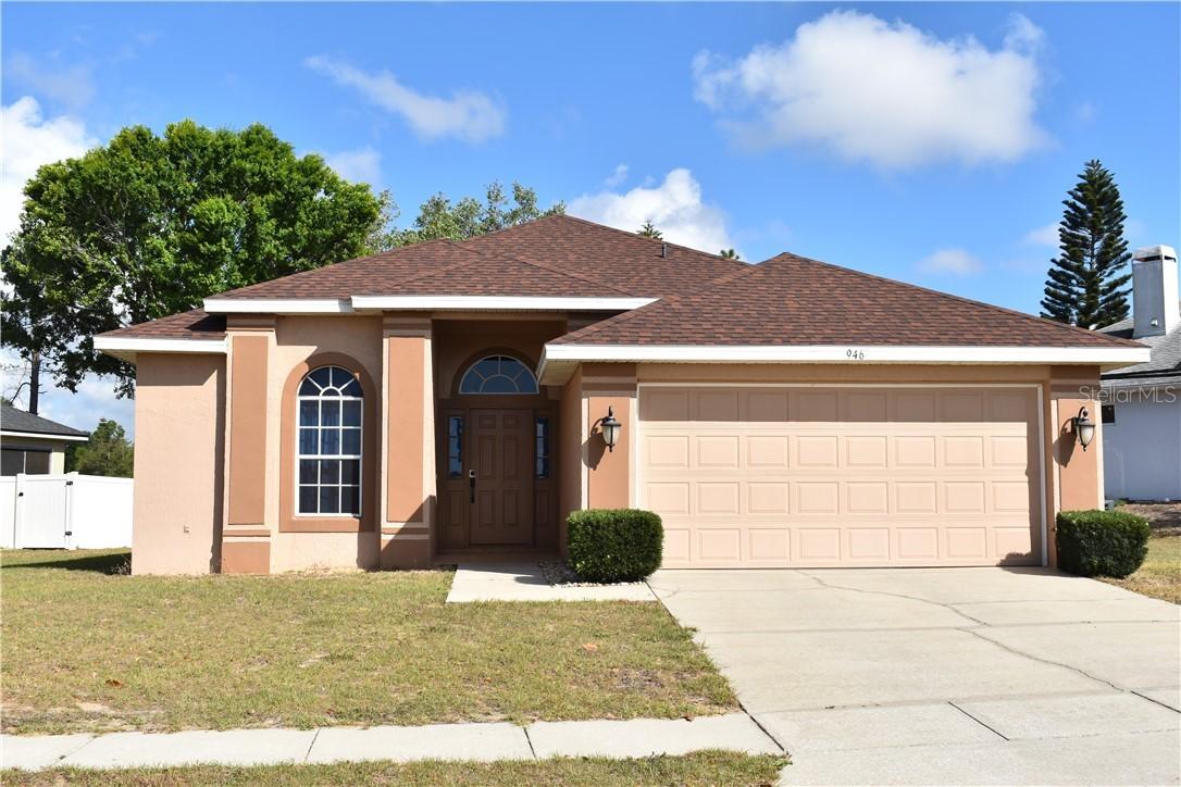946 Berwick Dr., Davenport, FL 33897
