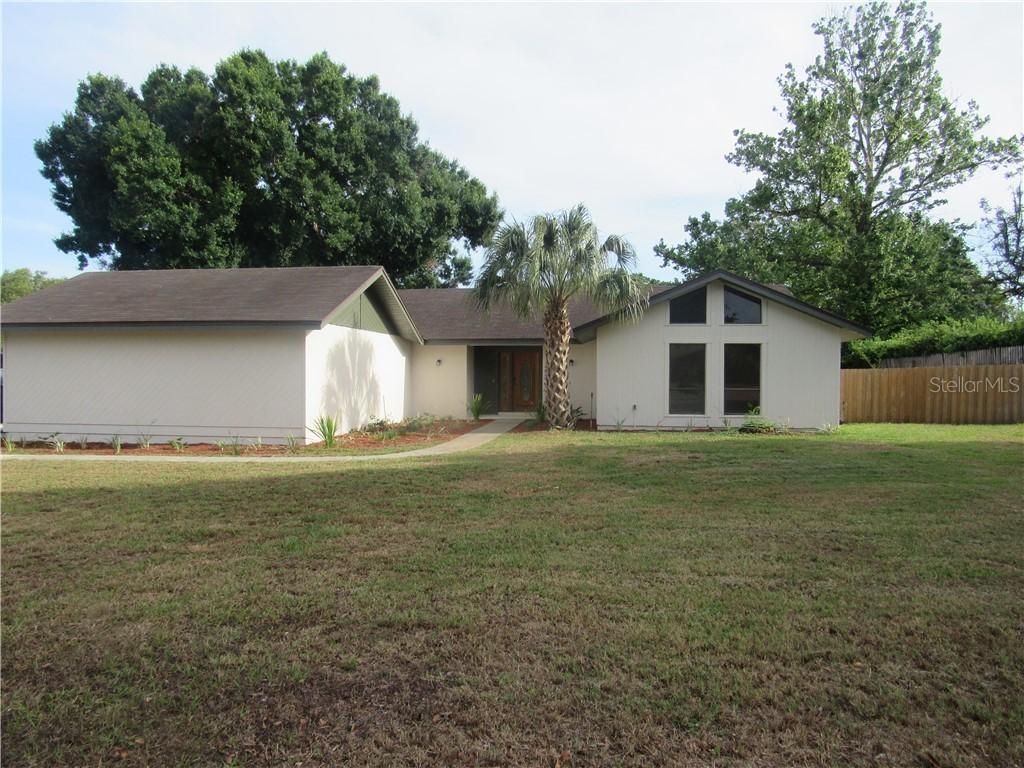 371 Escambia Dr., Winter Haven, FL 33884
