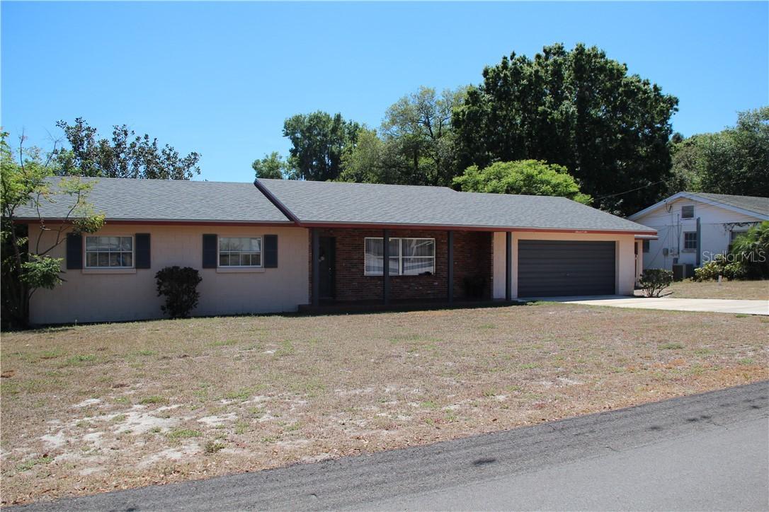 1106 W Lake Buckeye Dr., Winter Haven, FL 33881