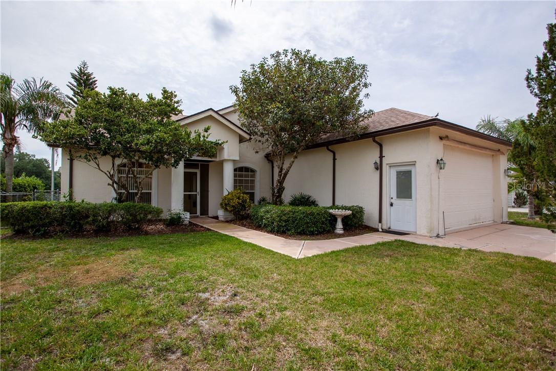 25329 Canterbury Dr, Lake Wales, FL 33898