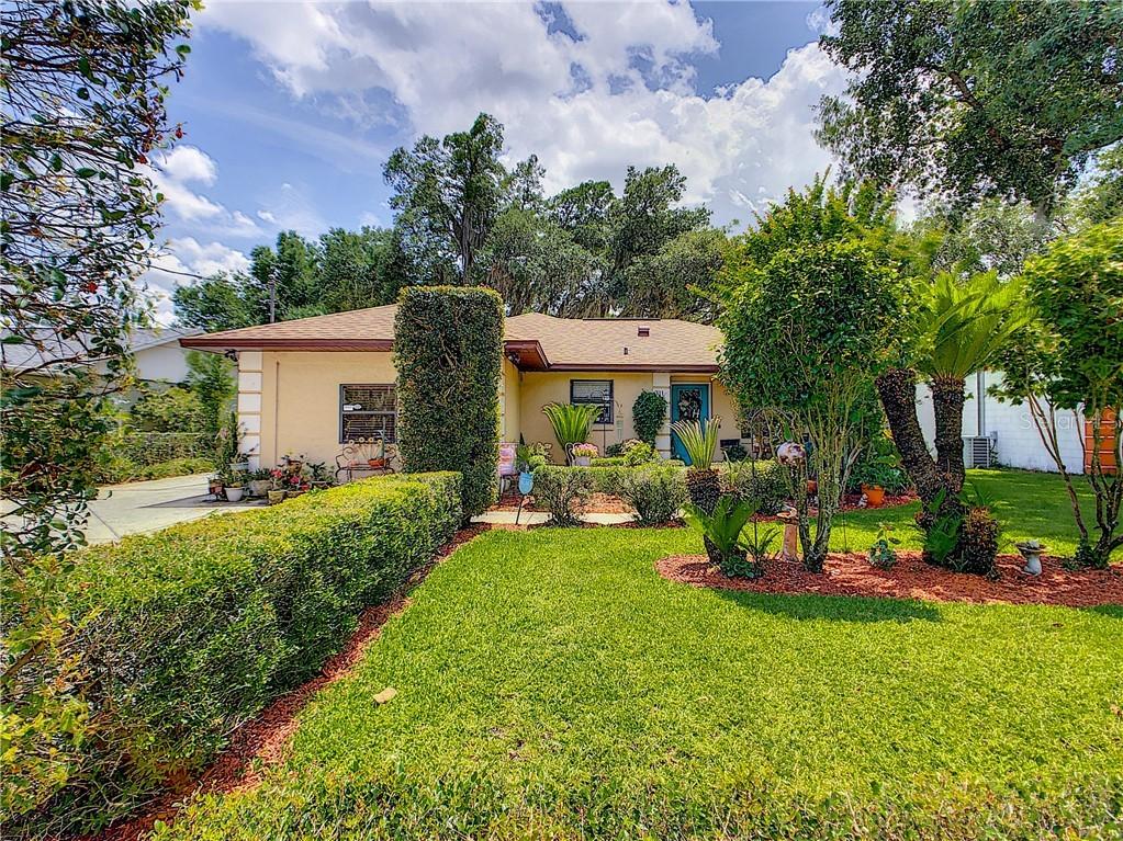 311 E Pine St., Davenport, FL 33837