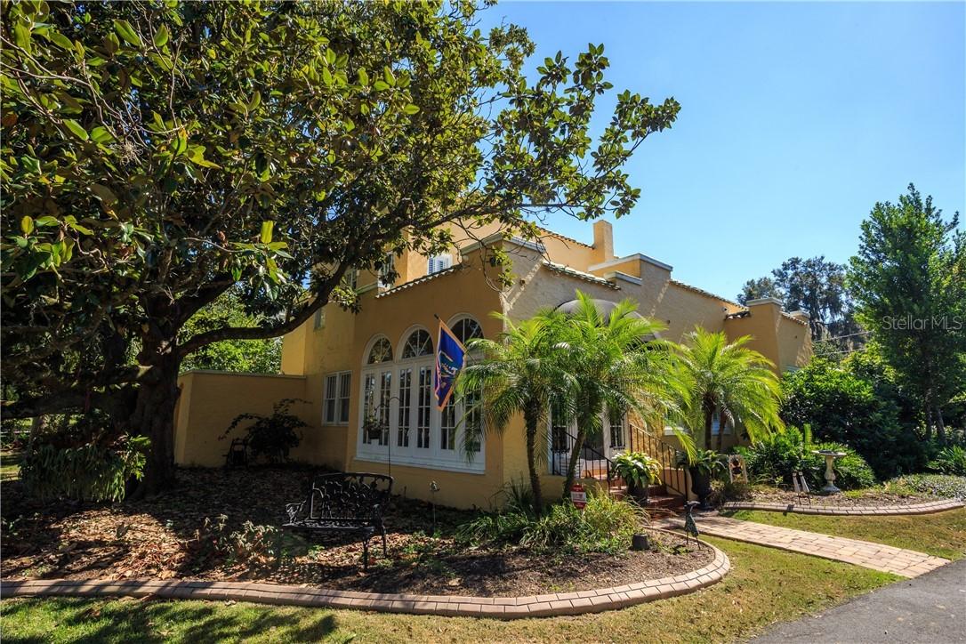 944 Campbell Ave., Lake Wales, FL 33853