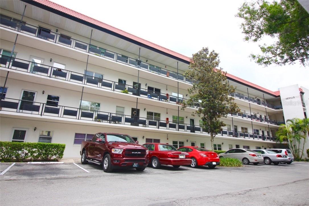 200 El Camino Dr #306, Winter Haven, FL 33884