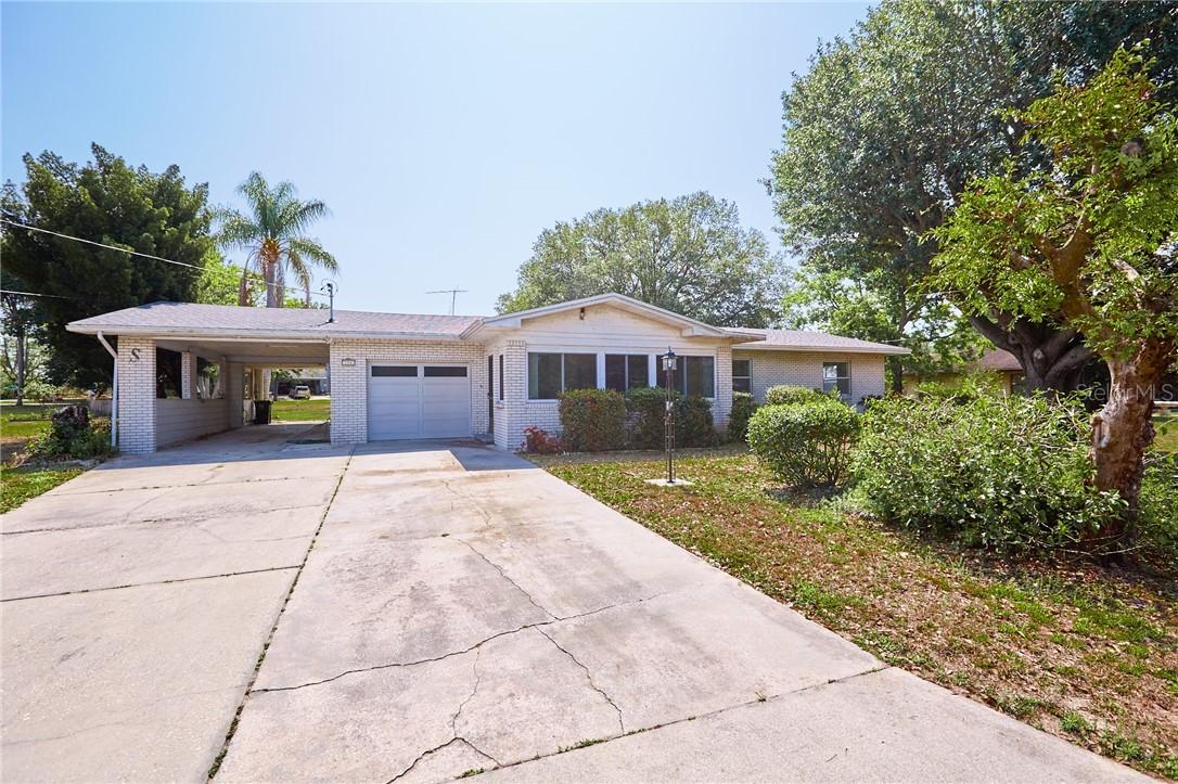 205 Lake Mcleod Dr And 0 Norwalk Cir, Eagle Lake, FL 33839