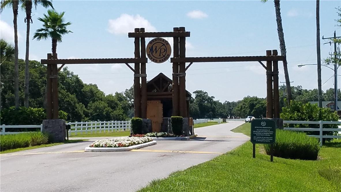 124 Stallion Ln., Lake Wales, FL 33898