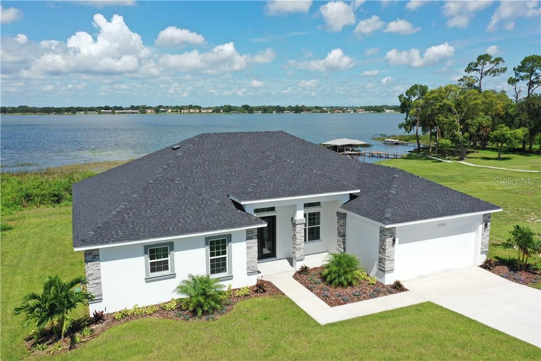 2109 Lakeridge Dr., Winter Haven, FL 33881