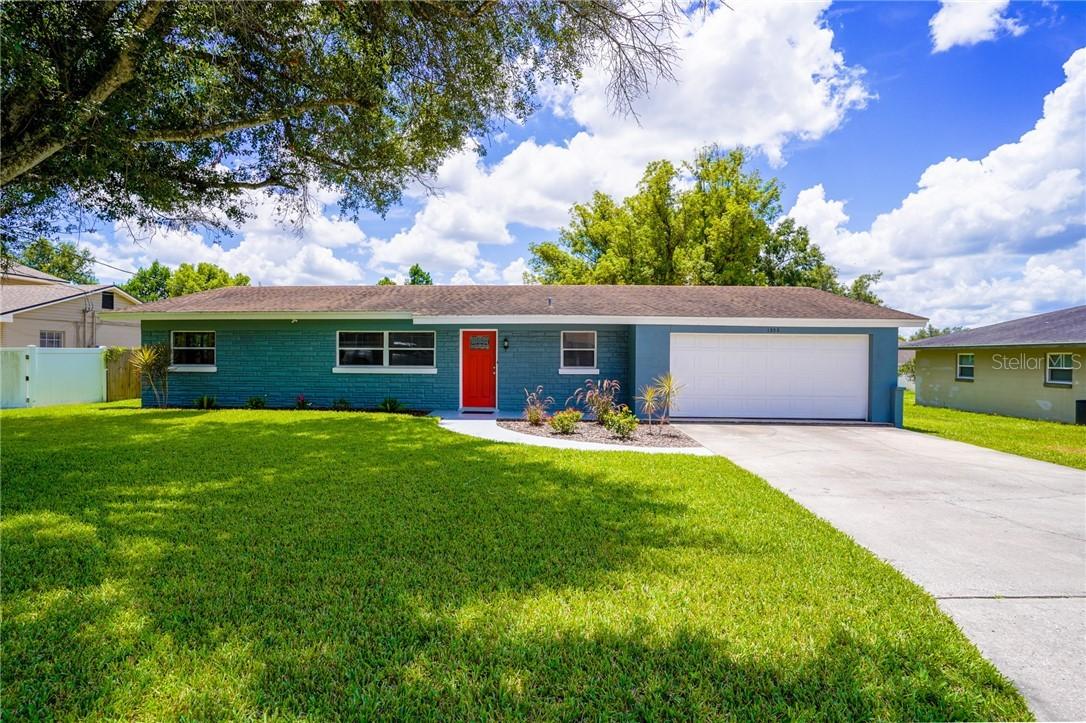 1350 Avenue S, Winter Haven, FL 33881
