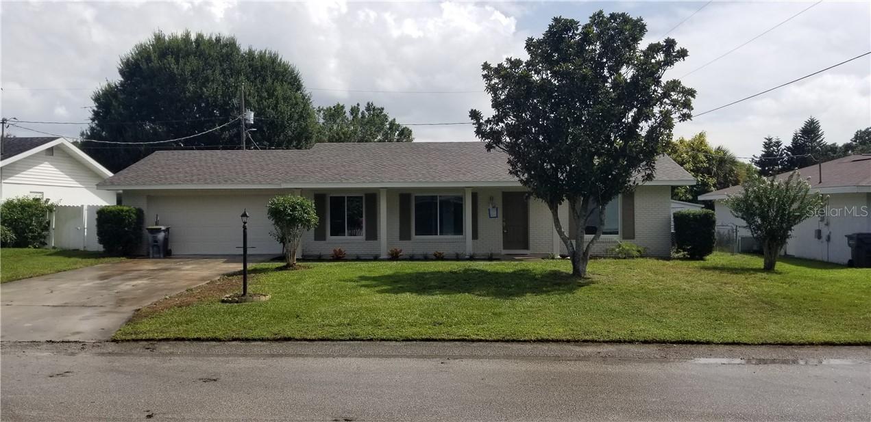 176 Lagoon Rd., Winter Haven, FL 33884