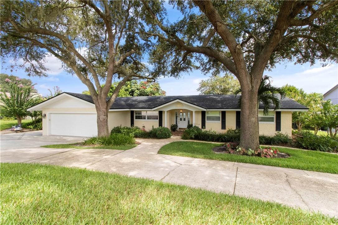 204 S Lake Florence Dr., Winter Haven, FL 33884