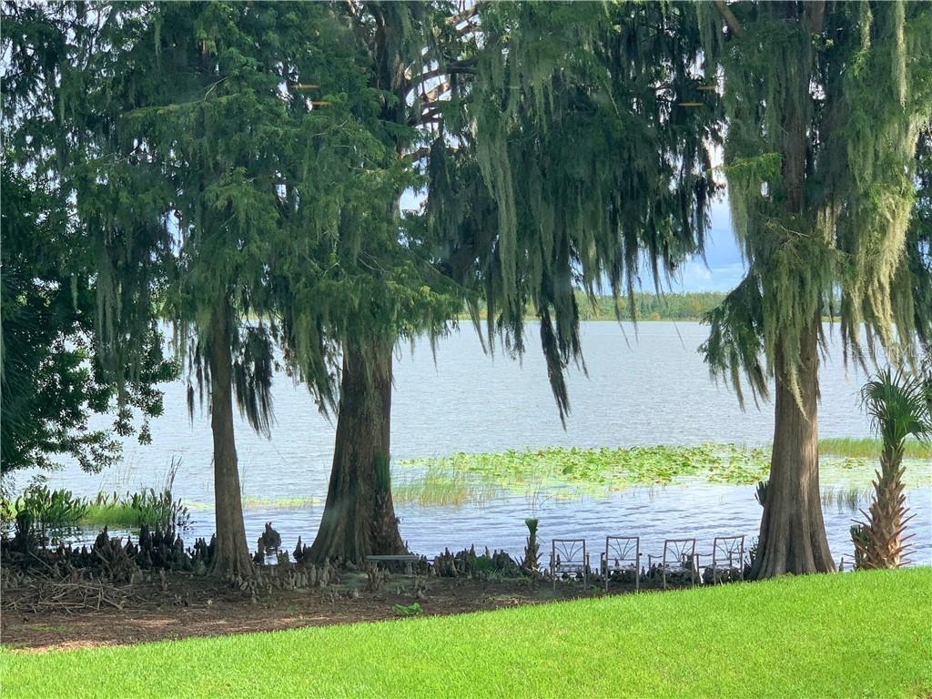2368 Isle Royale Ct., Winter Haven, FL 33880