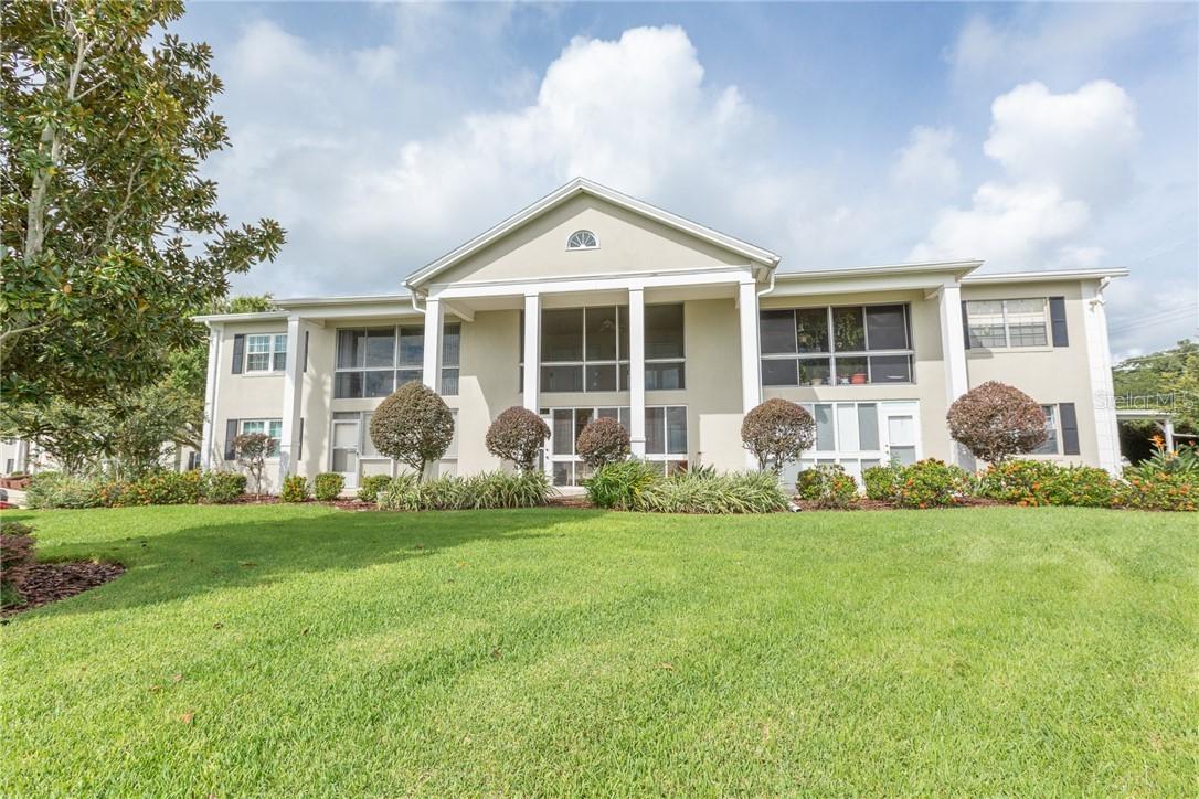 689 Lake Howard Dr. #201, Winter Haven, FL 33880