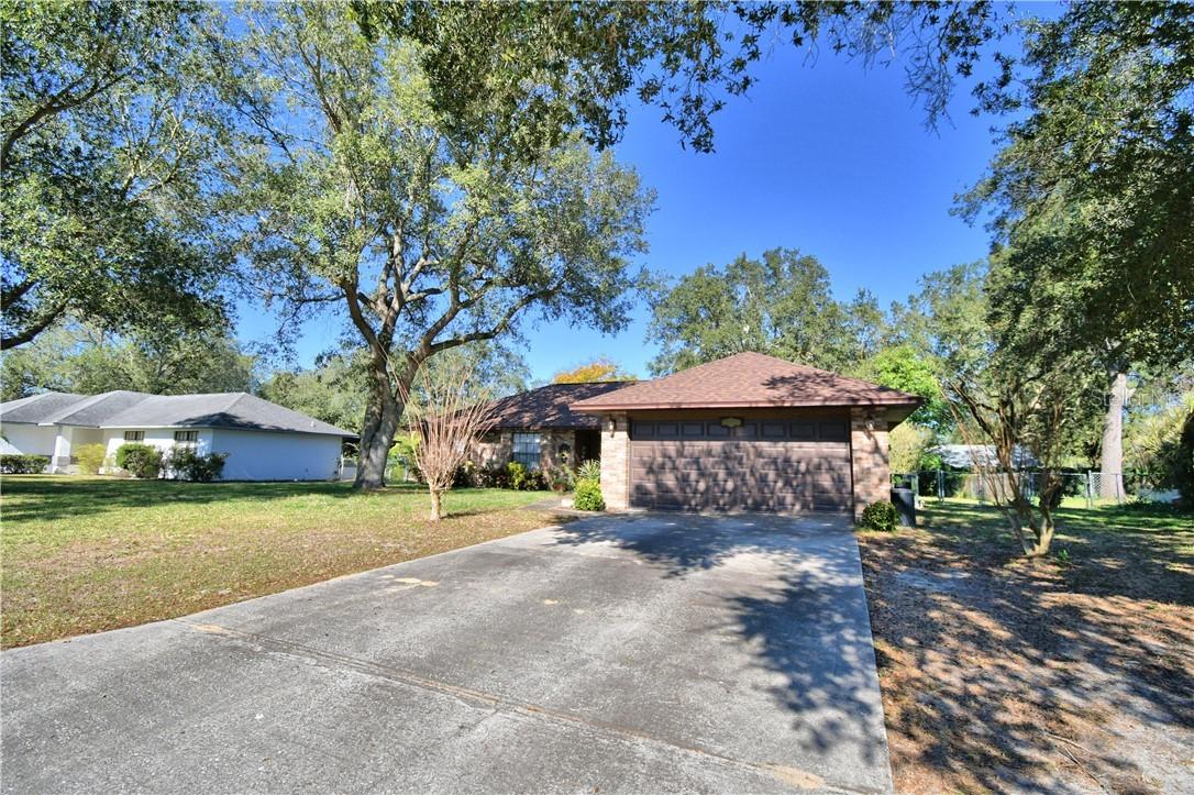 1421 Covington Ct., Lake Wales, FL 33853