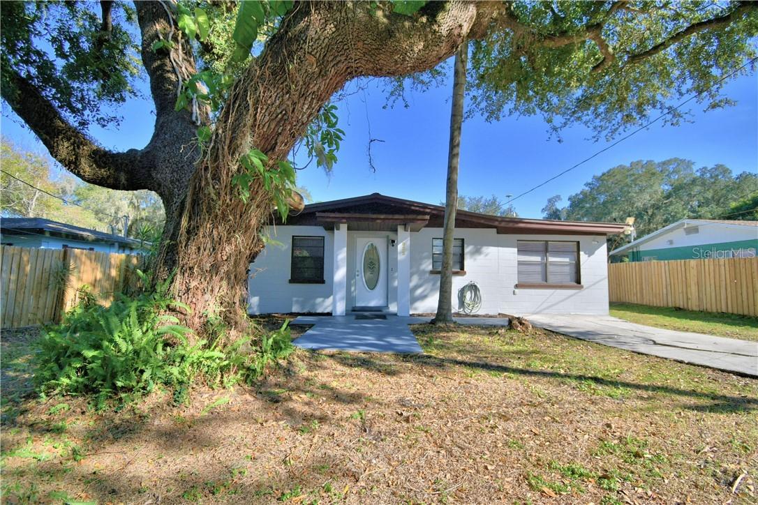 932 Hart St., Lake Wales, FL 33859