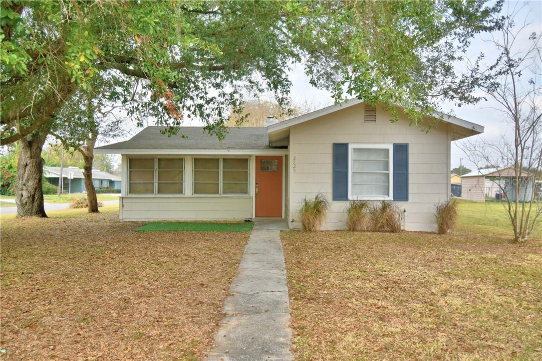 2725 Avenue U, Winter Haven, FL 33881