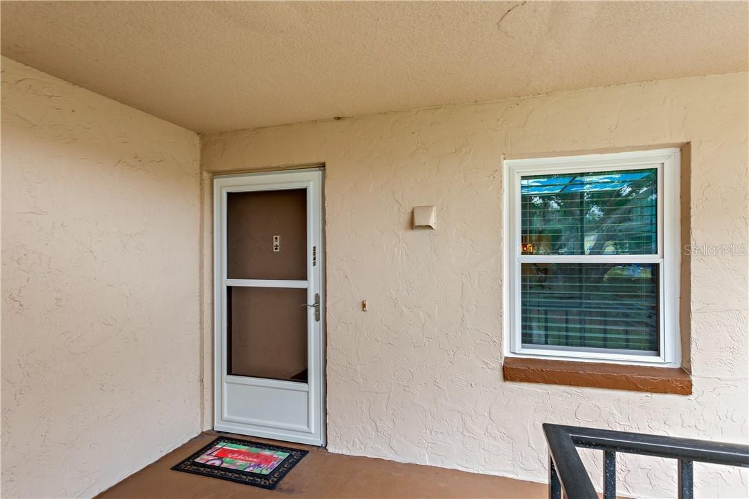 333 Lake Howard Dr Nw #204D, Winter Haven, FL 33880
