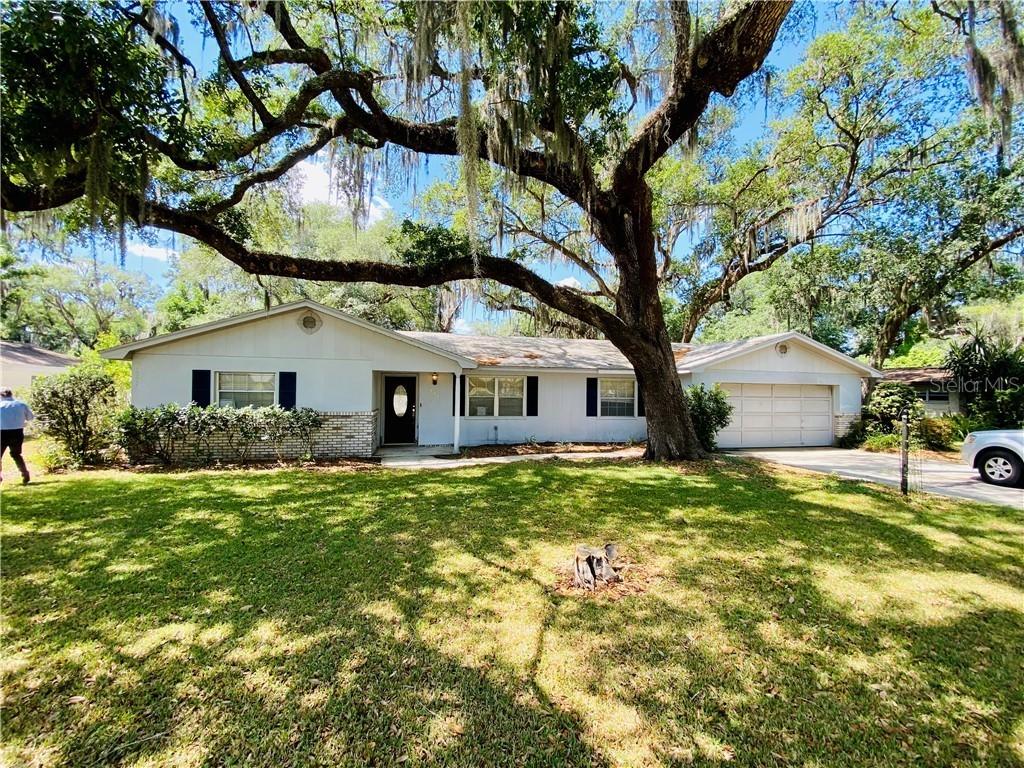 154 Oak Sq., Lakeland, FL 33813